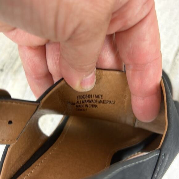 Sofft Women’s 9.5 Black Faux Suede Block Heel Open Toe Slingback Sandals NEW - Picture 8 of 10